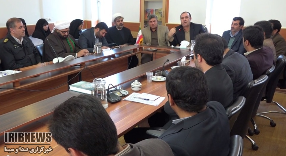 خدمت به مردم افتخار مدیران است خدمت به مردم افتخار مدیران است