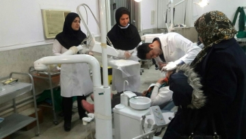 ویزیت رایگان دندان بیش از ۶۰۰ نفر در رشت