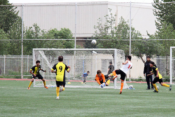 ورزشکاران زنجانی در اردوی تیم ملی فوتبال 7 نفره