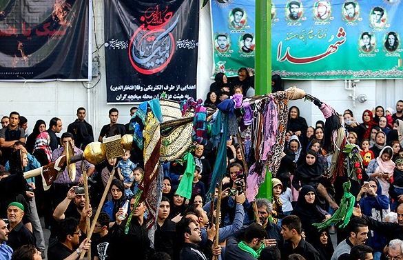 از طوق بندان گرگانی ها تا کمر به کمر رامیانی ها به یاد عاشورا