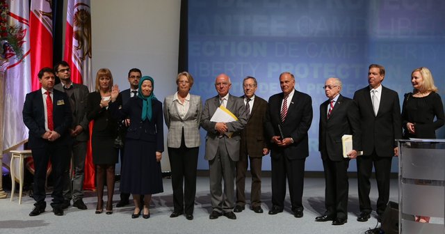 از خودفروشی تا وطن فروشی در کانادا سرنوشت دین فروشی، وطن فروشی استسرنوشت دین فروشی، خاک فروشی است