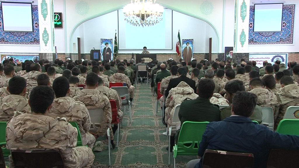 مسجد سنگر مقاومت مومنانه مردم مقابل دشمنان