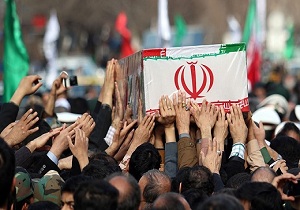 تشییع پیکر جانباز شهید در کرمانشاه