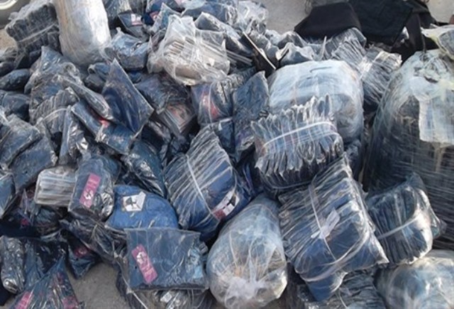 کشف محموله لباس قاچاق در لارستان