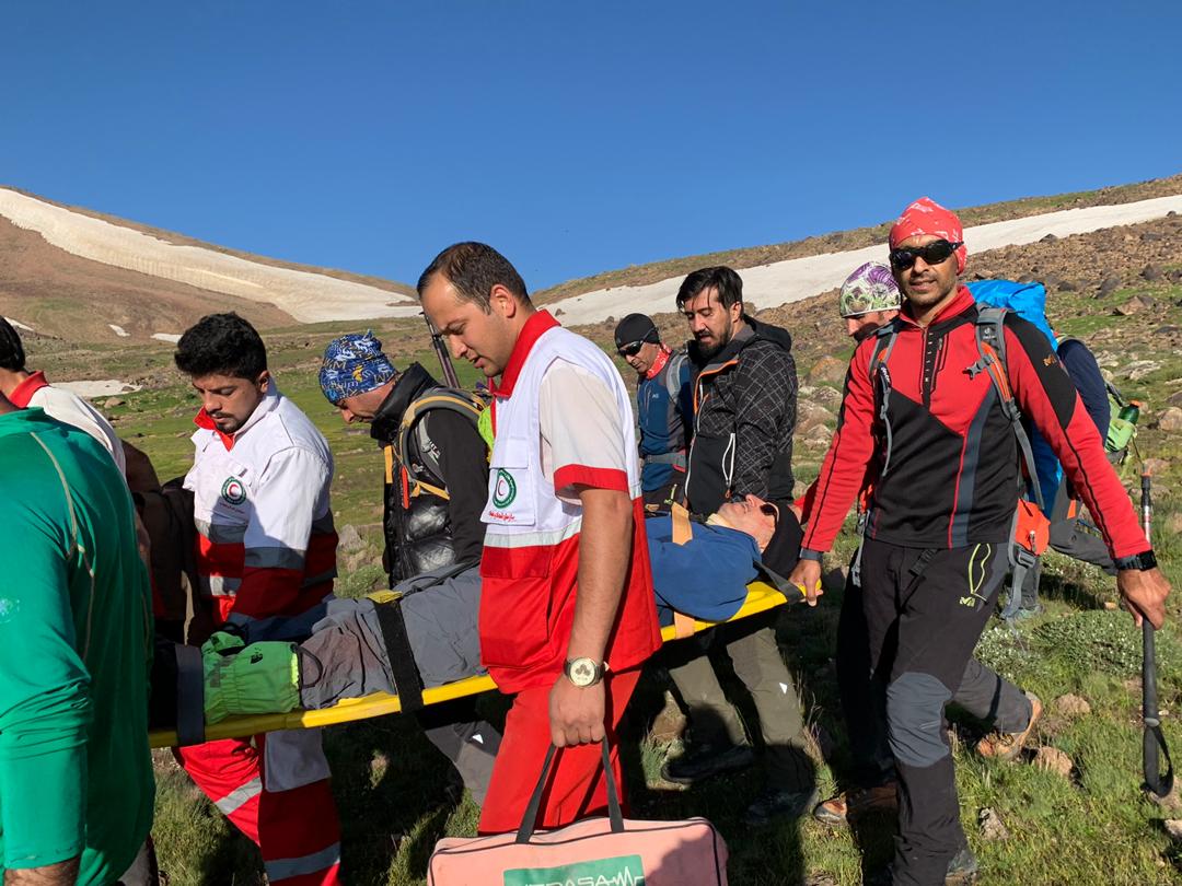 نجات یک کوهنورد بعد از 16 ساعت تلاش