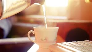 خواص نوشیدن آب گرم