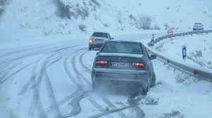 تداوم بارش برف و کولاک در راههای استان تداوم بارش برف و کولاک در راههای استان