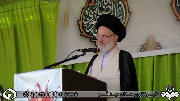 رژه نیرو‌های مسلح قم در نخستین روز از هفته دفاع مقدس