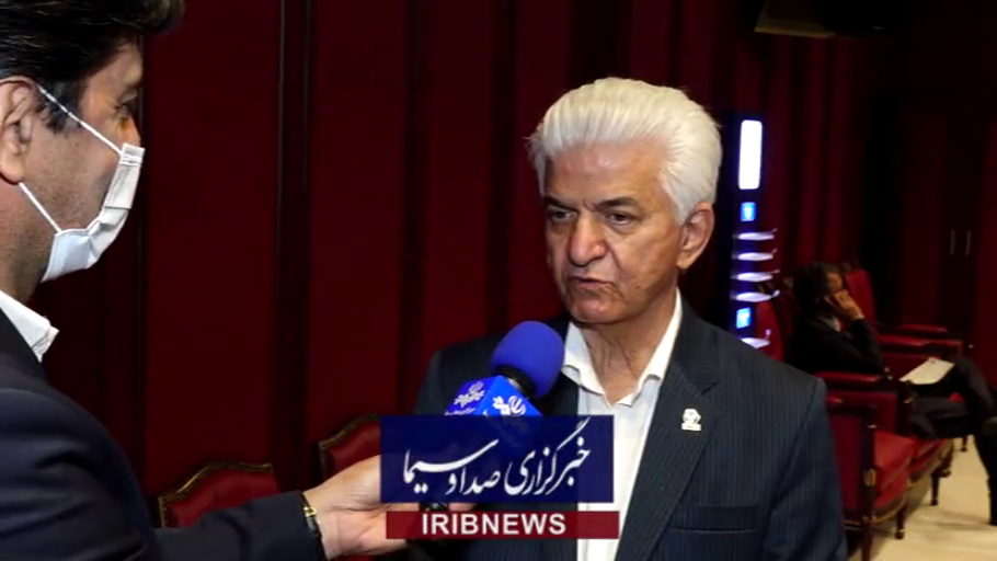 عرضه خودرو در بورس، راهی برای جبران زیان خودروسازان عرضه خودرو در بورس، راهی برای جبران زیان خودروسازان