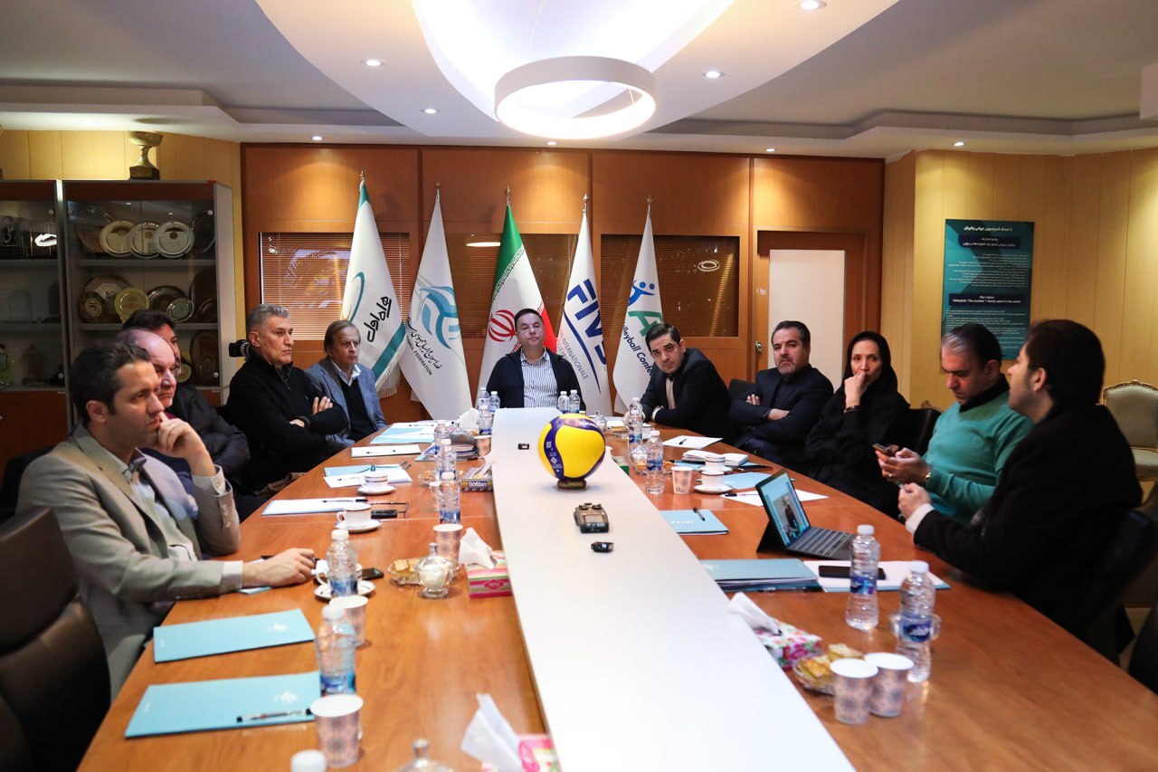 آغاز جلسه کمیته فنی برای انتخاب سرمربی تیم ملی والیبال آغاز جلسه کمیته فنی برای انتخاب سرمربی تیم ملی والیبال