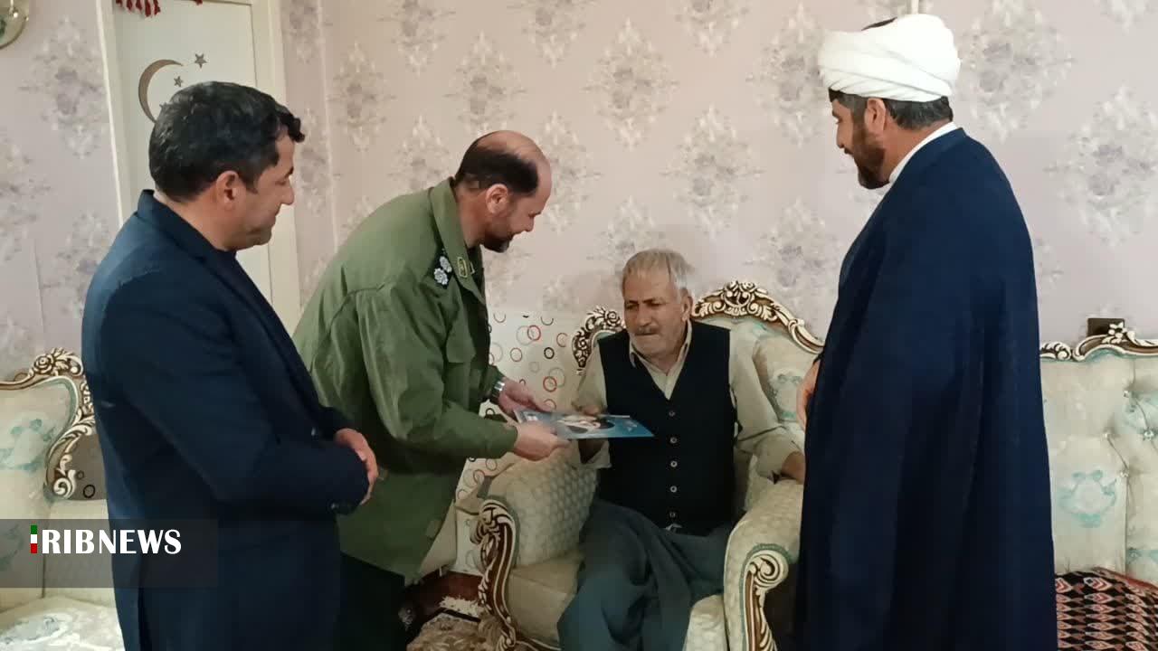 دیدار با جانبازان دوران دفاع مقدس در تکاب دیدار با جانبازان دوران دفاع مقدس در تکاب