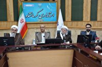 نشست هم اندیشی استاندار با جمعی از علما و نخبگان اهل سنت استان کرمانشاه