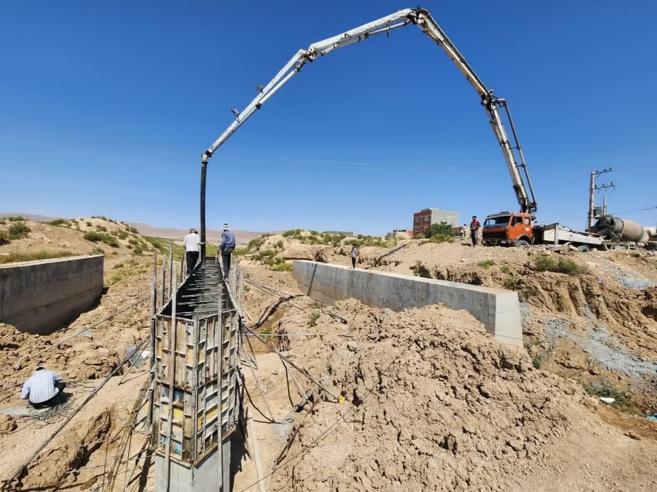 تکمیل پل کشاورز به ۱۰ میلیارد تومان اعتبار نیاز دارد تکمیل پل کشاورز به ۱۰ میلیارد تومان اعتبار نیاز دارد