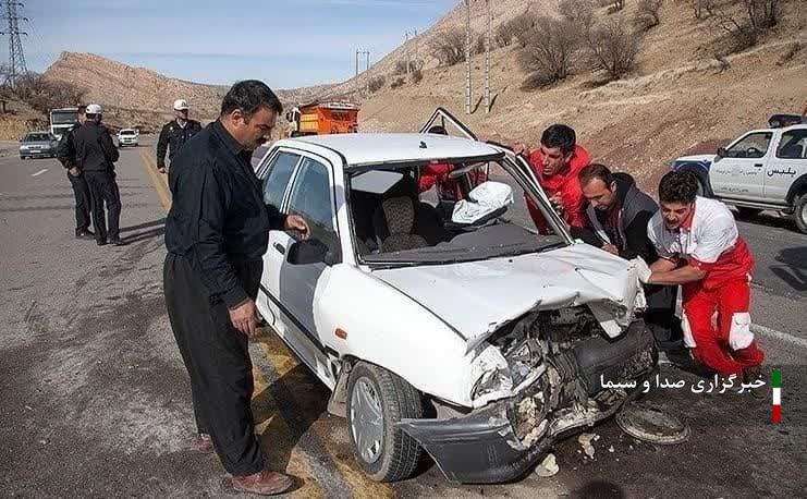 تصادف دو خودروی سواری ۶ مصدوم و یک جان بتخته بر جای گذاشت