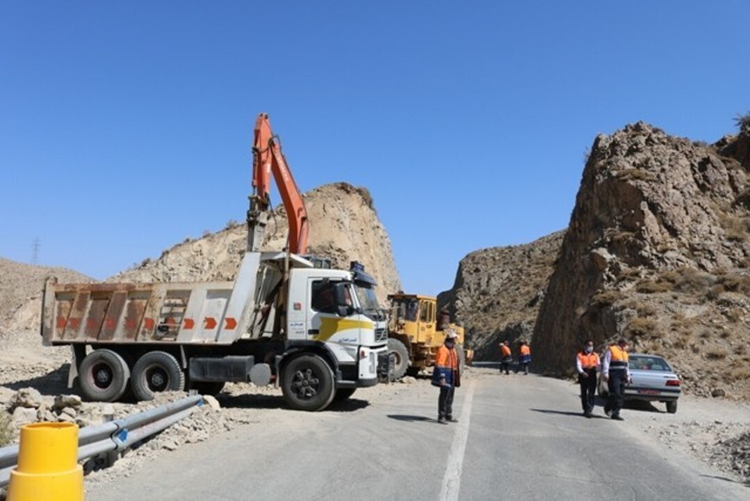 رفع نقاط حادثه خیز نصریان دهلران