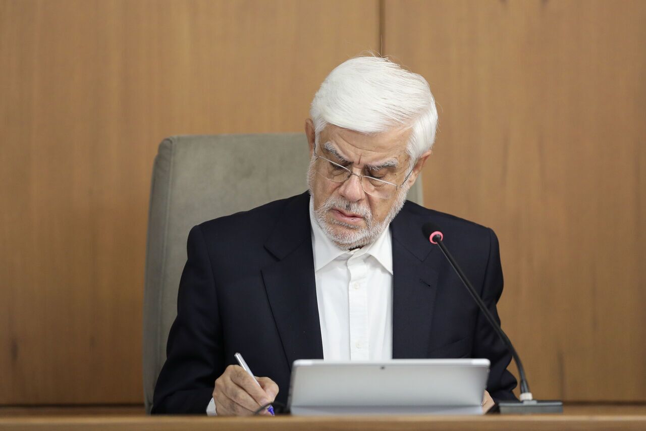 تسلیت عارف در پی درگذشت همسر آیتالله شبیری زنجانی تسلیت عارف در پی درگذشت همسر آیتالله شبیری زنجانی