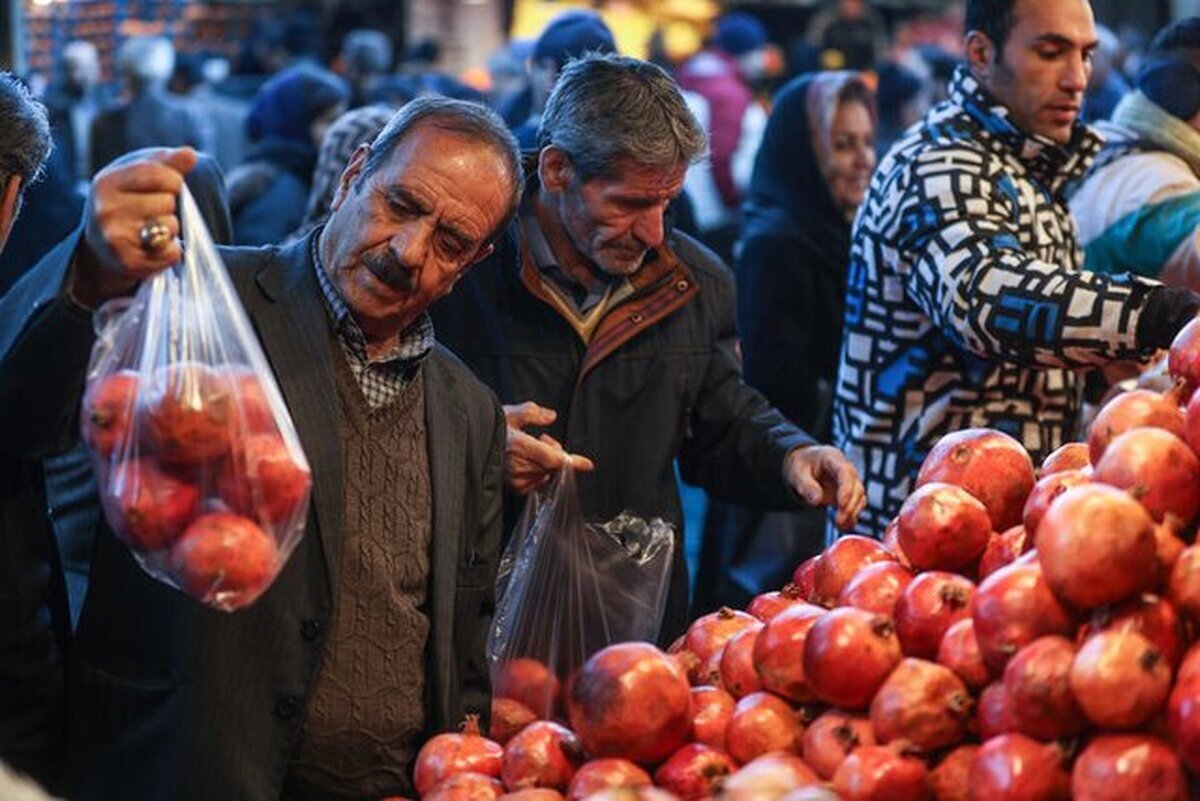 نظارت بر بازار مهاباد در آستانه شب یلدا تشدید شد