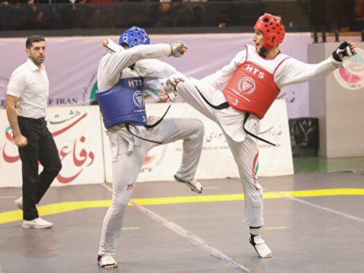 جدال مدعیان قهرمانی در لیگ برتر تکواندو