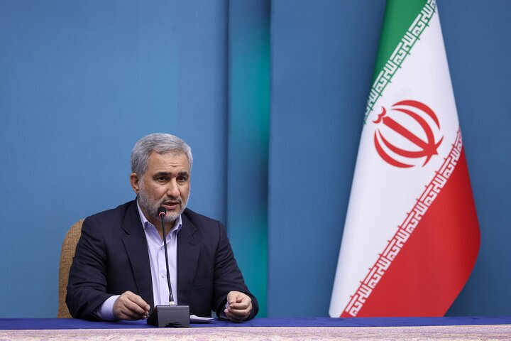 معرفی وزیر اقتصاد به تعویق افتاد معرفی وزیر اقتصاد به تعویق افتاد