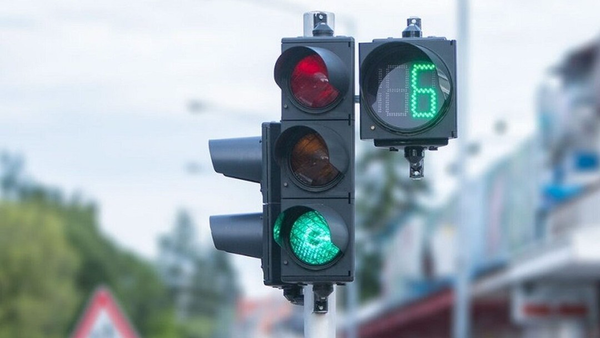 تجهیز۲۰۱ تقاطع در شهر اصفهان