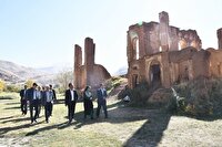 عمارت قلعه‌جوق ماکو ظرفیت کم‌نظیری برای توسعه گردشگری دارد