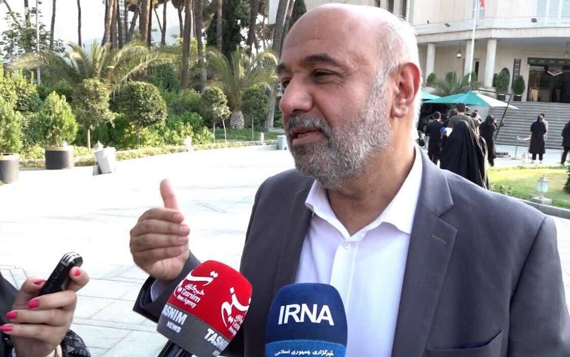 تأمین مالی داروخانه‌ها از طریق بورس آغاز می‌شود.