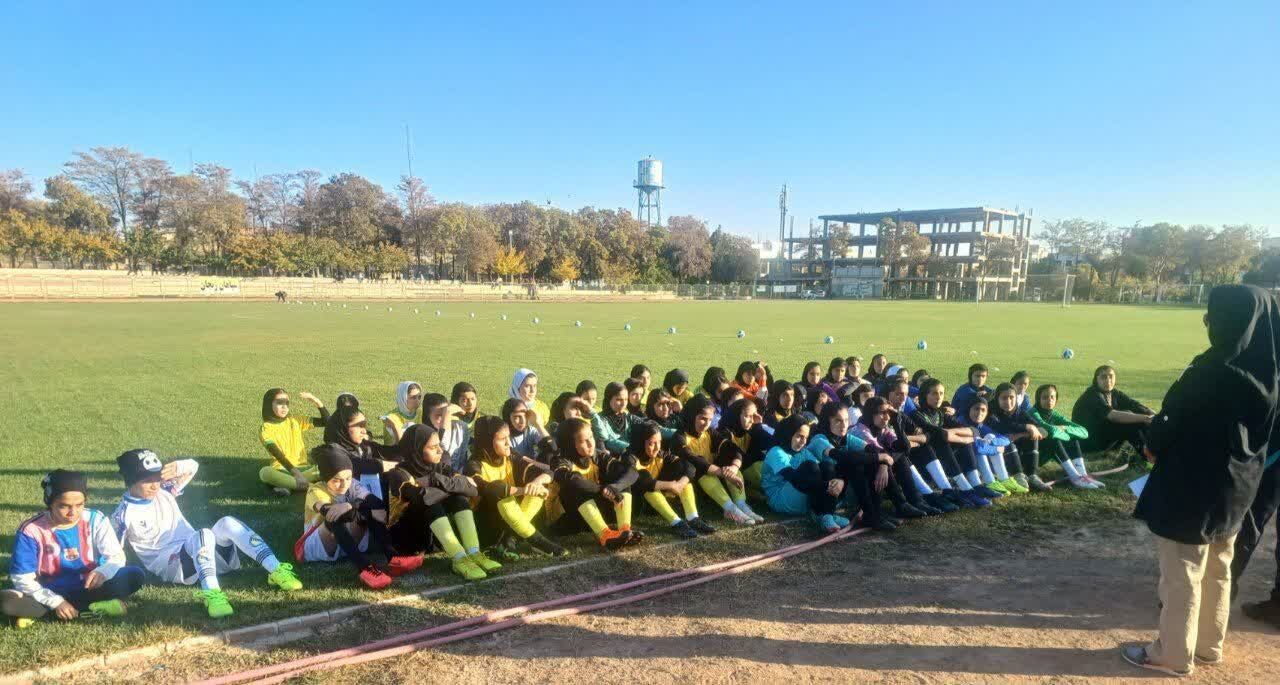 زنجان میزبان اردوی انتخابی تیم ملی فوتبال دختران کشور زنجان میزبان اردوی انتخابی تیم ملی فوتبال دختران کشور