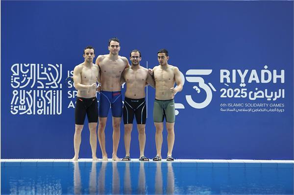 تیم ۱۰۰ در ۴ شنای آزاد ایران از کسب نشان بازماند