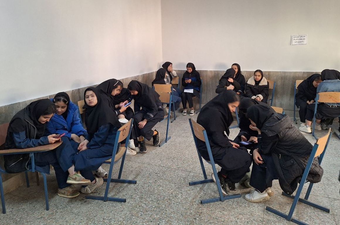 رقابت دانش آموزان رودباری در مسابقات قرآنی «آلا»