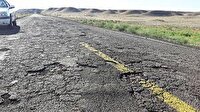 تخریب جاده‌های ایلام در نبود بارنامه معادن