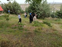 پاکسازی بوستان جنگلی شهدای تکاب به مناسبت هفته محیط زیست