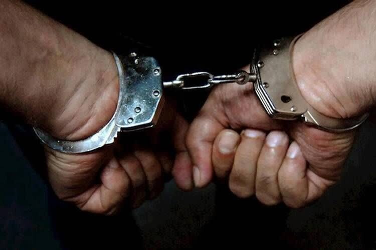 دستگیری ۵ حفار غیرمجاز در تپه تاریخی لشکرآباد چهارباغ دستگیری ۵ حفار غیرمجاز در تپه تاریخی لشکرآباد چهارباغ