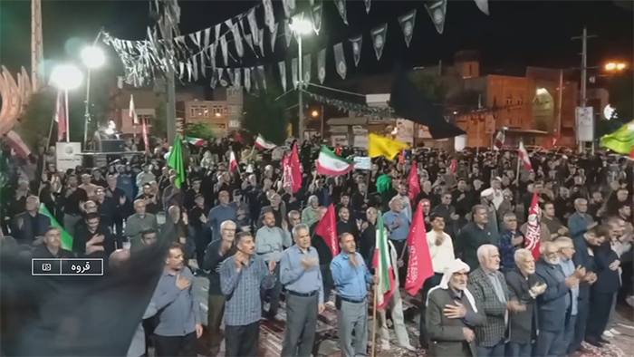 تداوم حضور کردستانیها در سنگر خیابان تداوم حضور کردستانیها در سنگر خیابان