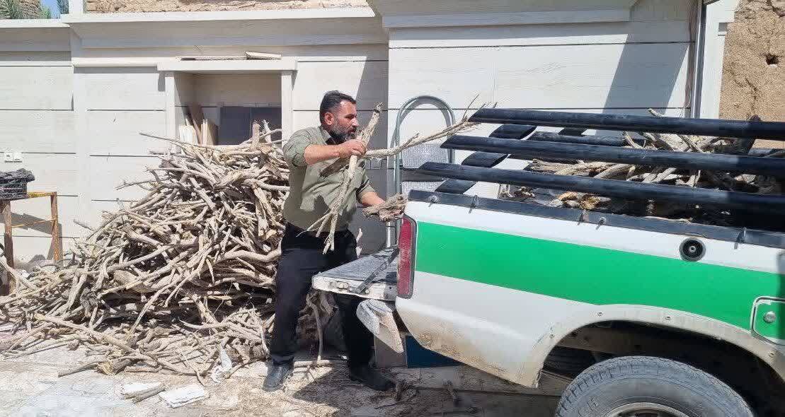کشف ۵۰۰ کیلوگرم چوب تاغ در قلب سفیدشهر آران وبیدگل